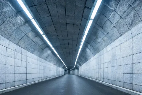 Transit tunnel fire lining insulation
